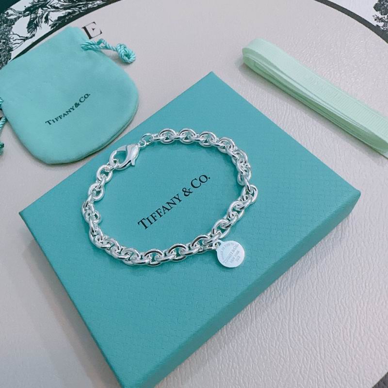 Tiffany bracelet 10yxx194